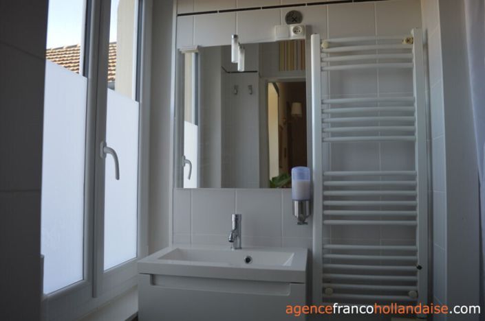 Image No.17-Commercial de 3 chambres à vendre à Châteauneuf-la-Forêt