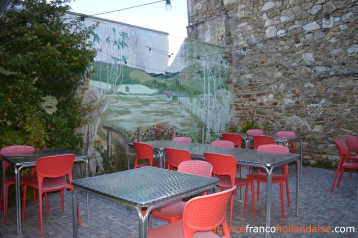 Image No.26-Commercial de 3 chambres à vendre à Châteauneuf-la-Forêt