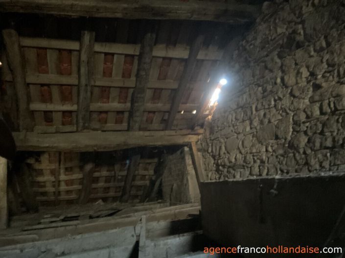 Image No.25-5 Bed House for sale