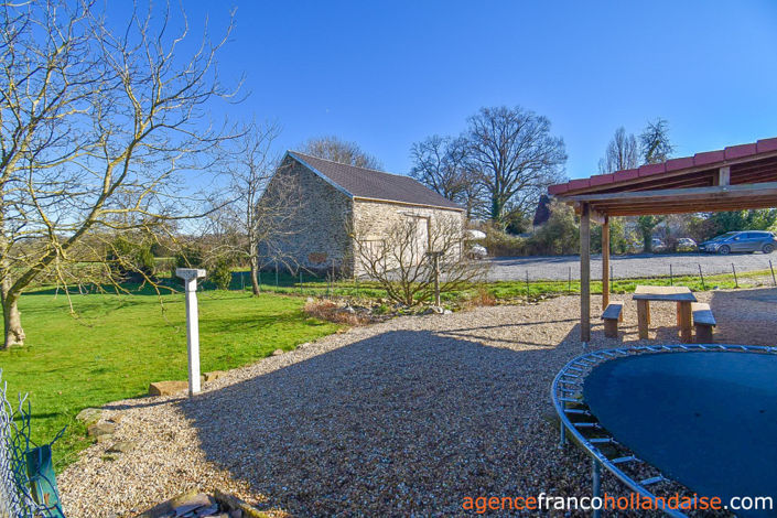 Image No.13-4 Bed House for sale