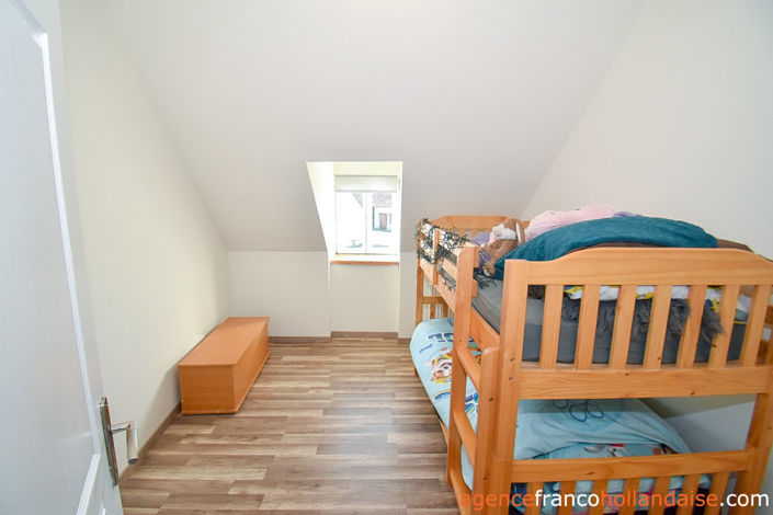 Image No.20-4 Bed House for sale