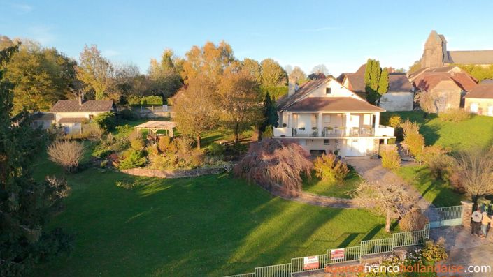 Image No.40-5 Bed House for sale