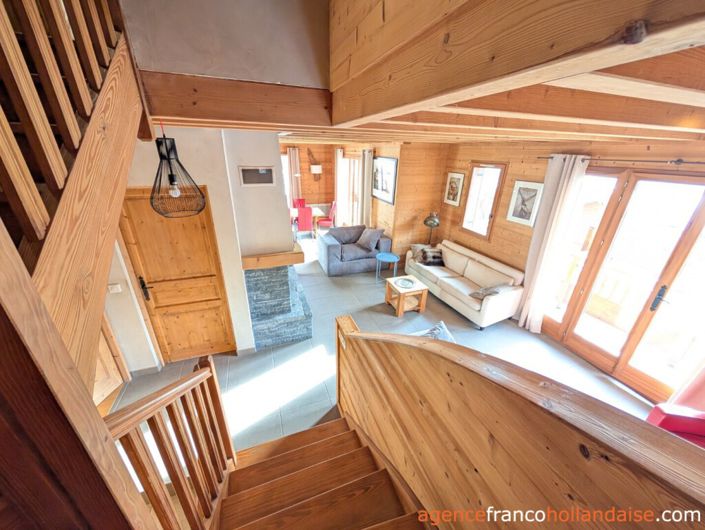 Image No.19-5 Bed House for sale