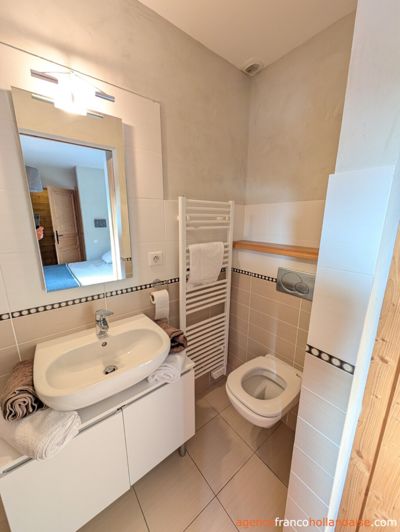 Image No.29-5 Bed House for sale