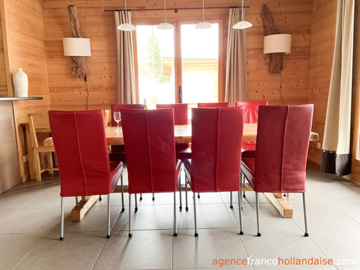 Image No.9-5 Bed House for sale