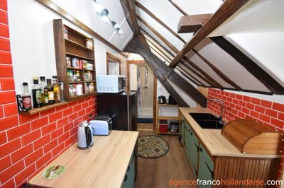 huis-met-gite-en-terras-met-super-uitzichtlar