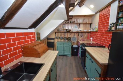 huis-met-gite-en-terras-met-super-uitzicht-2l