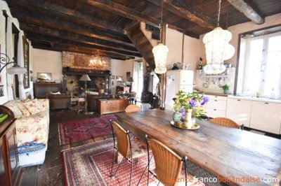 typisch-frans-vakantie-ensemble-105large