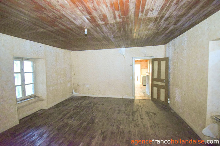 Image No.21-5 Bed House for sale