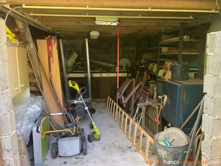 Image No.31-2 Bed House for sale