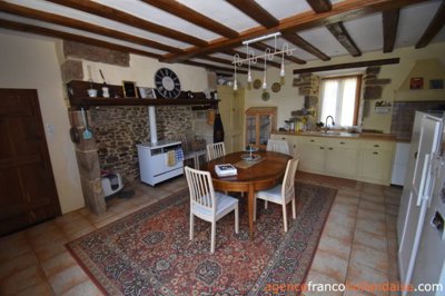 rustig-in-deze-gerenoveerde-boerderij-5large