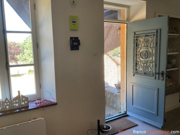 afgelegen-opgeknapte-maison-de-campagne-10lar