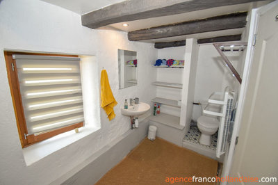 charmant-au-calme-et-prt-pour-vous-8large