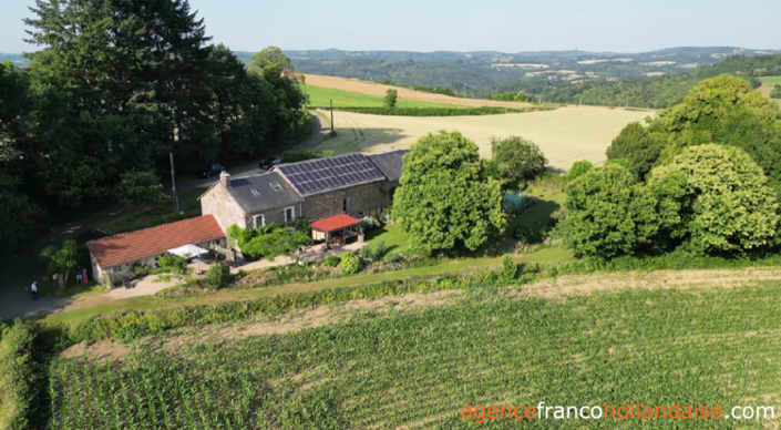 Image No.1-Maison de 6 chambres à vendre à Châteauneuf-la-Forêt