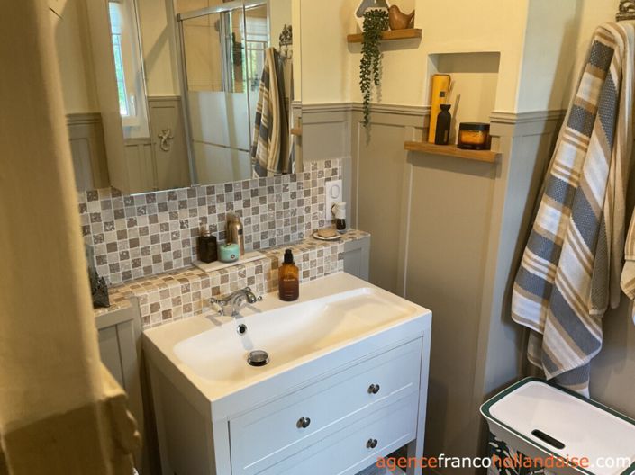 Image No.15-6 Bed House for sale