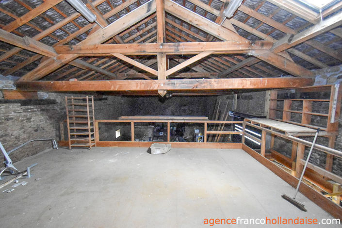 Image No.30-3 Bed House for sale