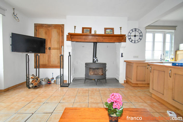 Image No.5-3 Bed House for sale