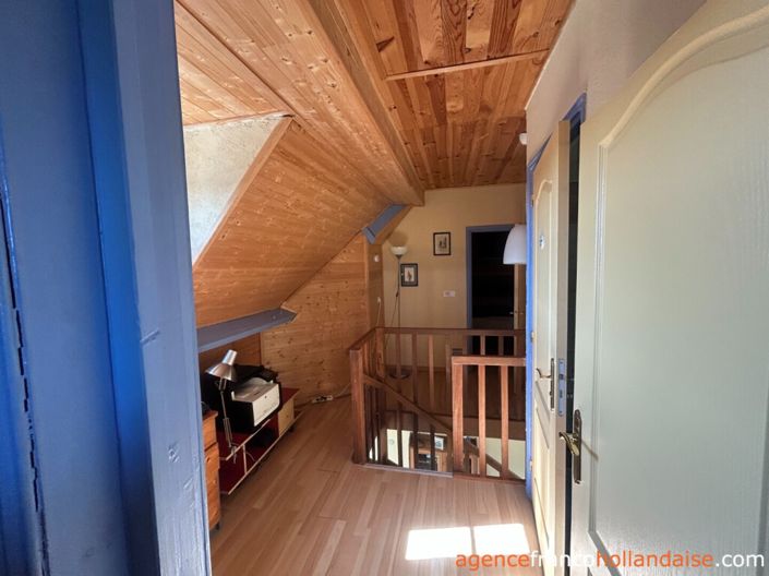 Image No.15-3 Bed House for sale