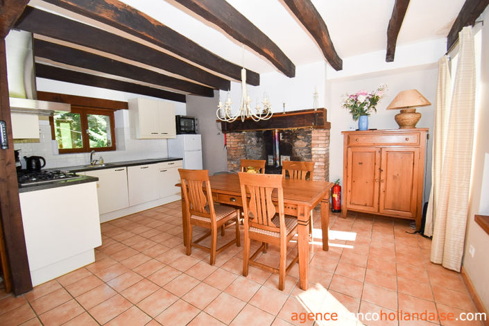 Image No.2-Maison de 1 chambre à vendre à Saint-Germain-les-Belles