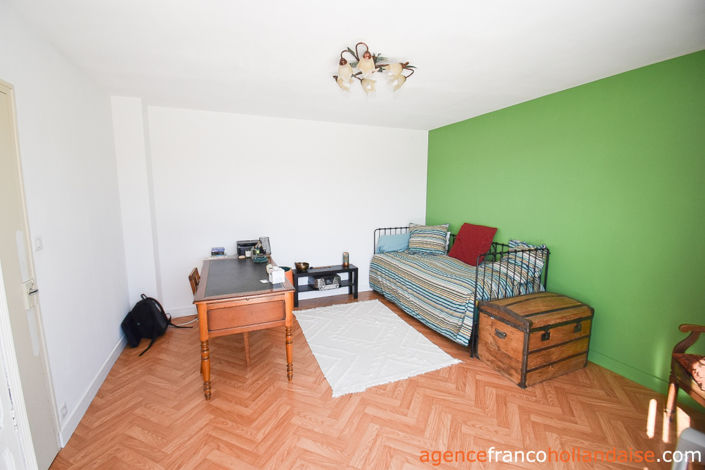 Image No.23-4 Bed House for sale