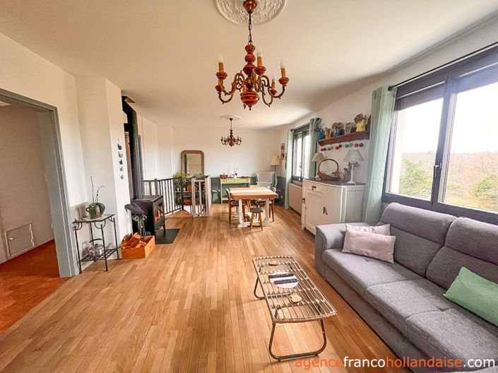 Image No.3-4 Bed House for sale