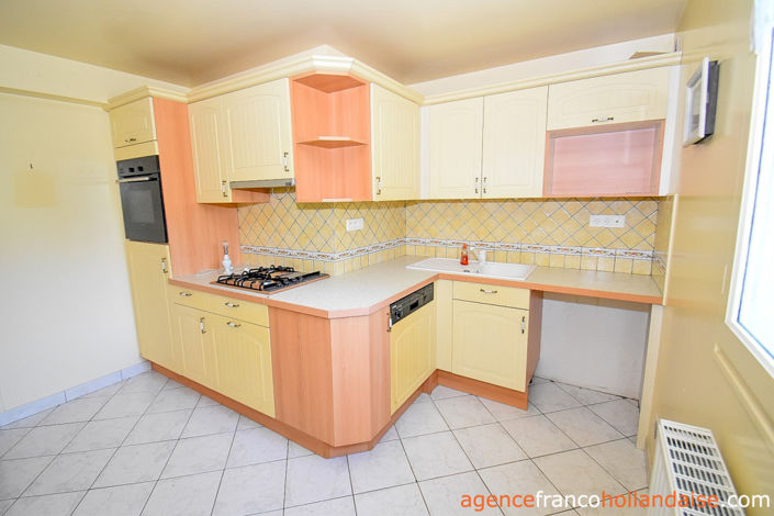 Image No.11-4 Bed House for sale