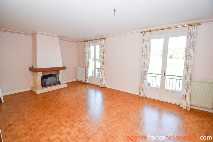 Image No.14-4 Bed House for sale