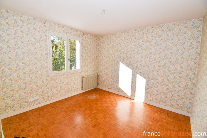 Image No.16-4 Bed House for sale