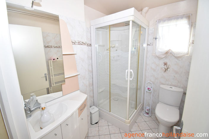 Image No.9-4 Bed House for sale