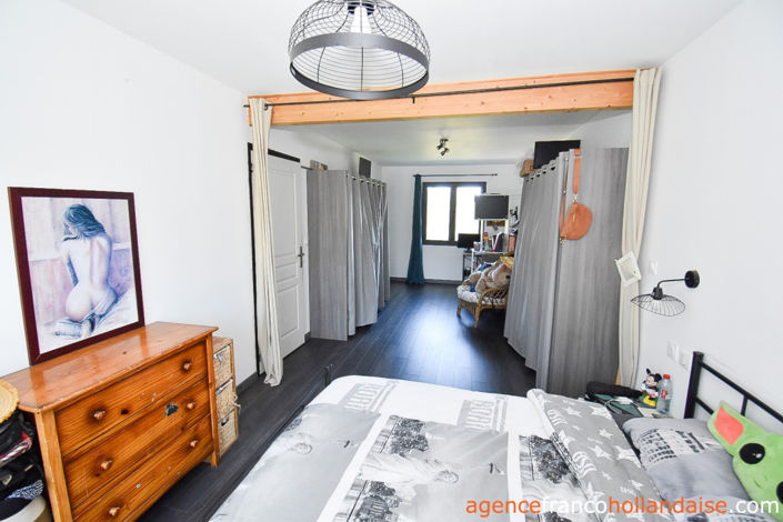 Image No.12-5 Bed House for sale