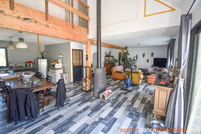 Image No.3-5 Bed House for sale