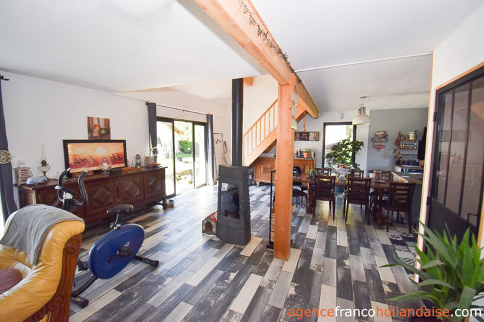 Image No.6-5 Bed House for sale