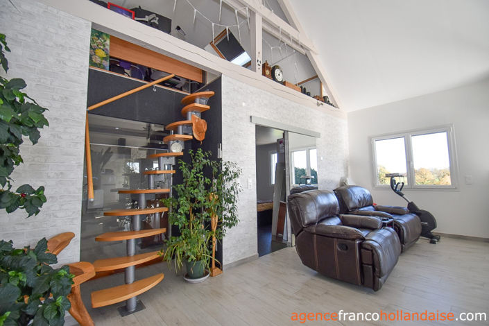 Image No.17-1 Bed House for sale
