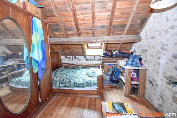 Image No.11-3 Bed House for sale