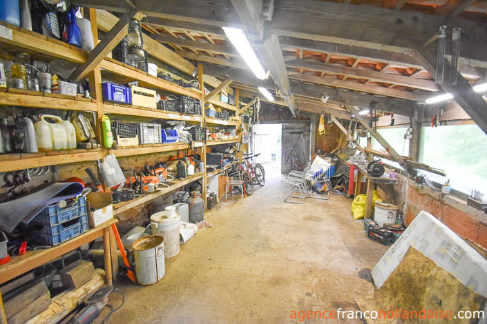 Image No.18-3 Bed House for sale