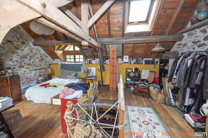 Image No.8-3 Bed House for sale