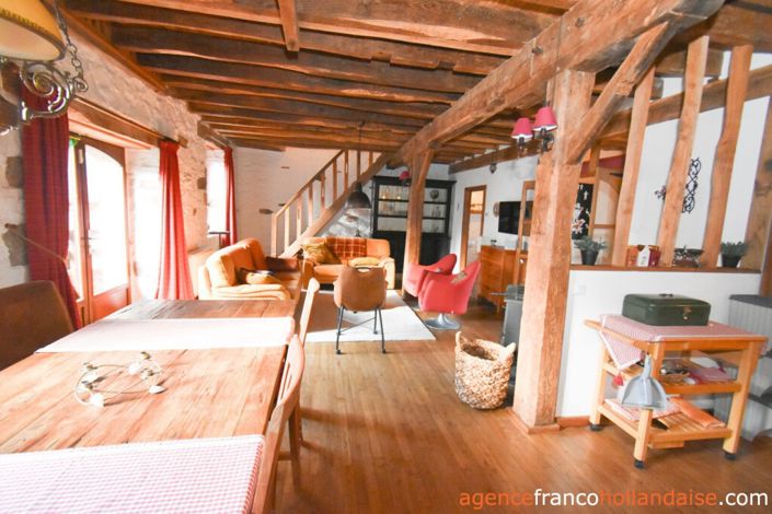 Image No.15-6 Bed House for sale