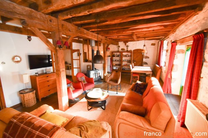 Image No.22-6 Bed House for sale