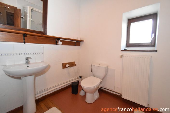 Image No.33-6 Bed House for sale