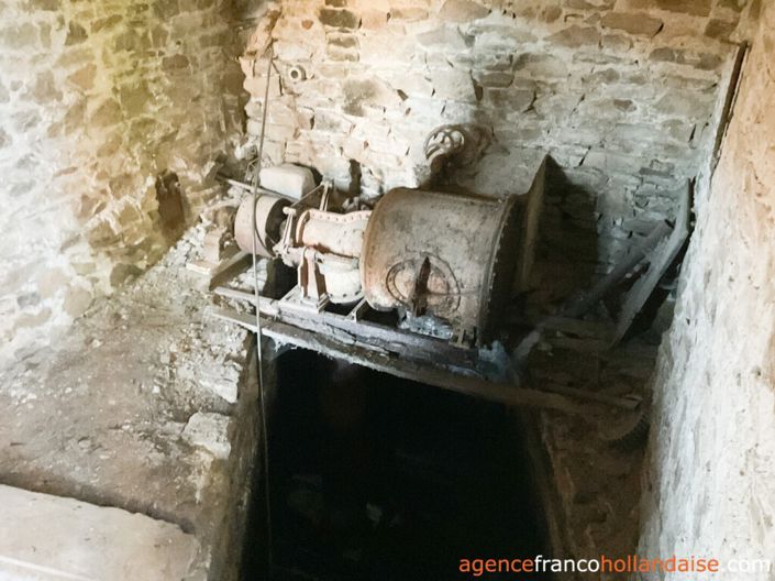 Image No.36-6 Bed House for sale