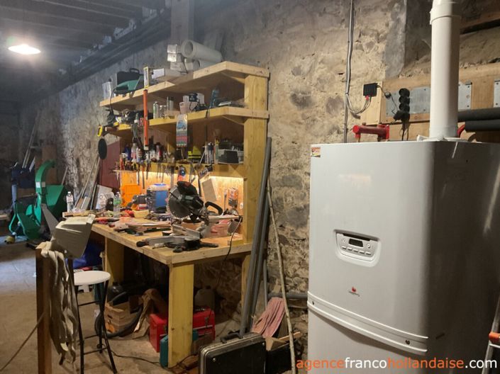 Image No.39-6 Bed House for sale