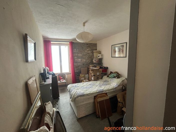 Image No.12-4 Bed House for sale