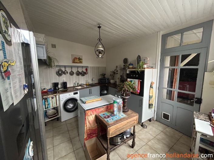 Image No.6-4 Bed House for sale