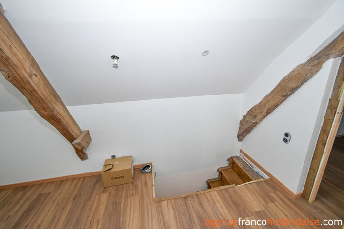 Image No.14-3 Bed House for sale