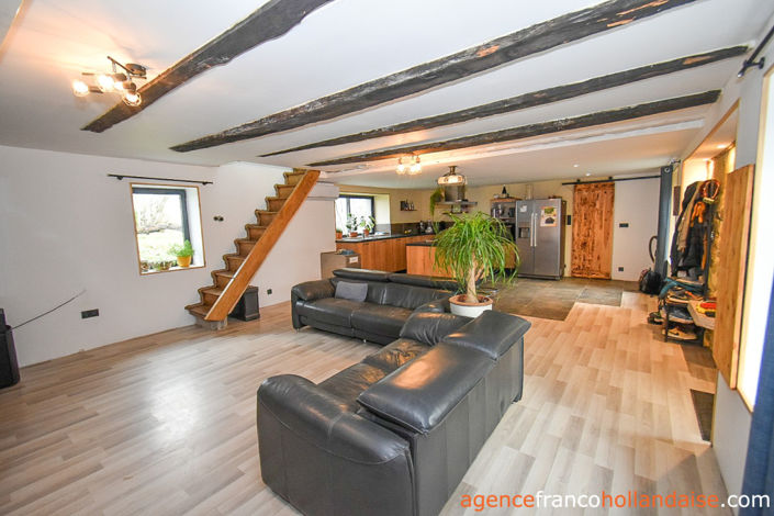 Image No.5-3 Bed House for sale