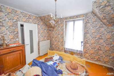 charme-des-annes-1940-et-grand-terrain-10larg