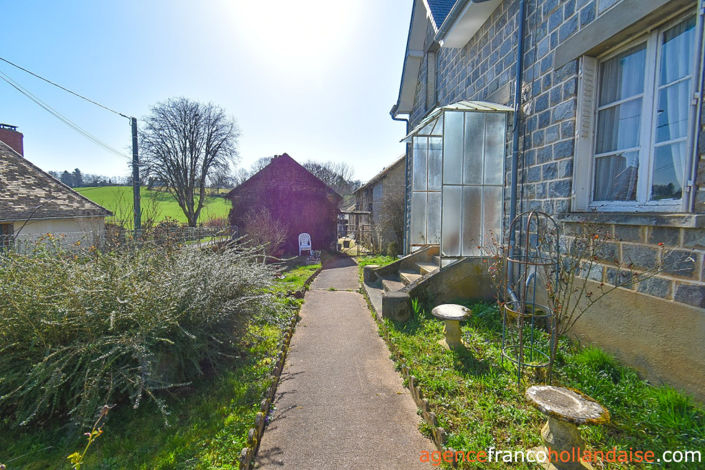 Image No.18-5 Bed House for sale