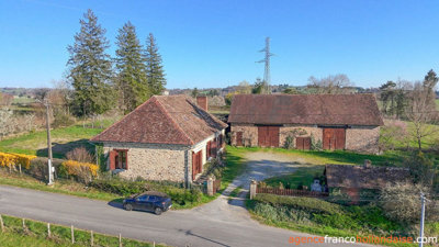 authentiek-met-schuren-en-2-ha-3large