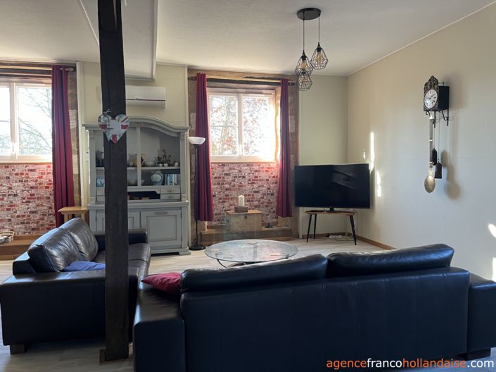 Image No.16-9 Bed House for sale