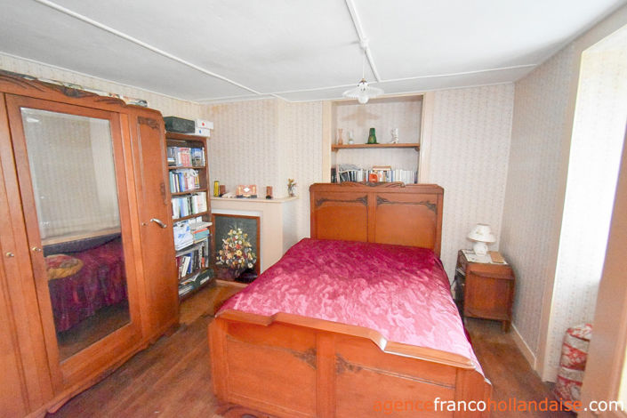 Image No.12-3 Bed House for sale